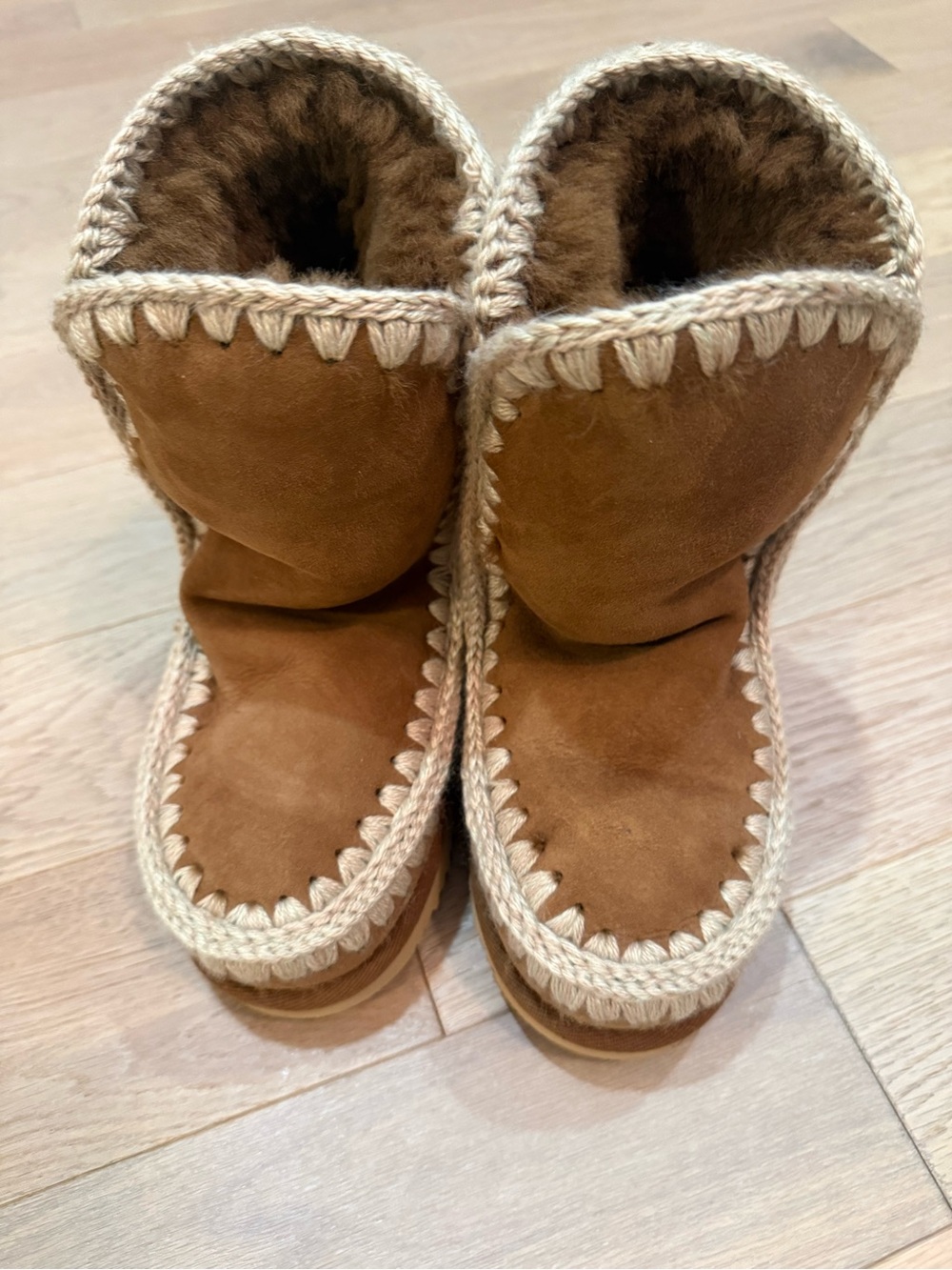 Mou Chestnut Brown Suede Knit-Trim Ankle Booties. Size 5. Brand new!